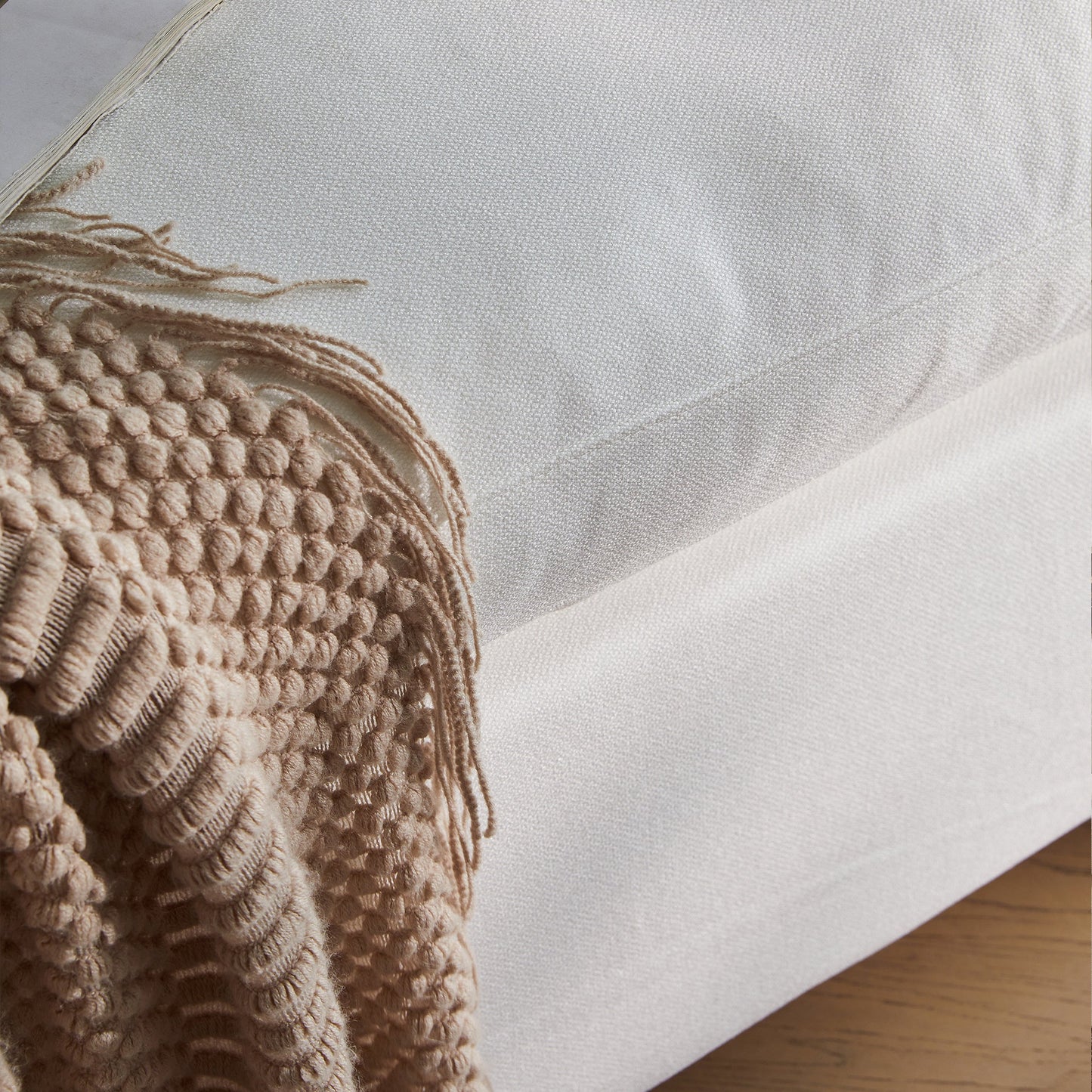 Lunna Modular Sofawhite / 80 inch