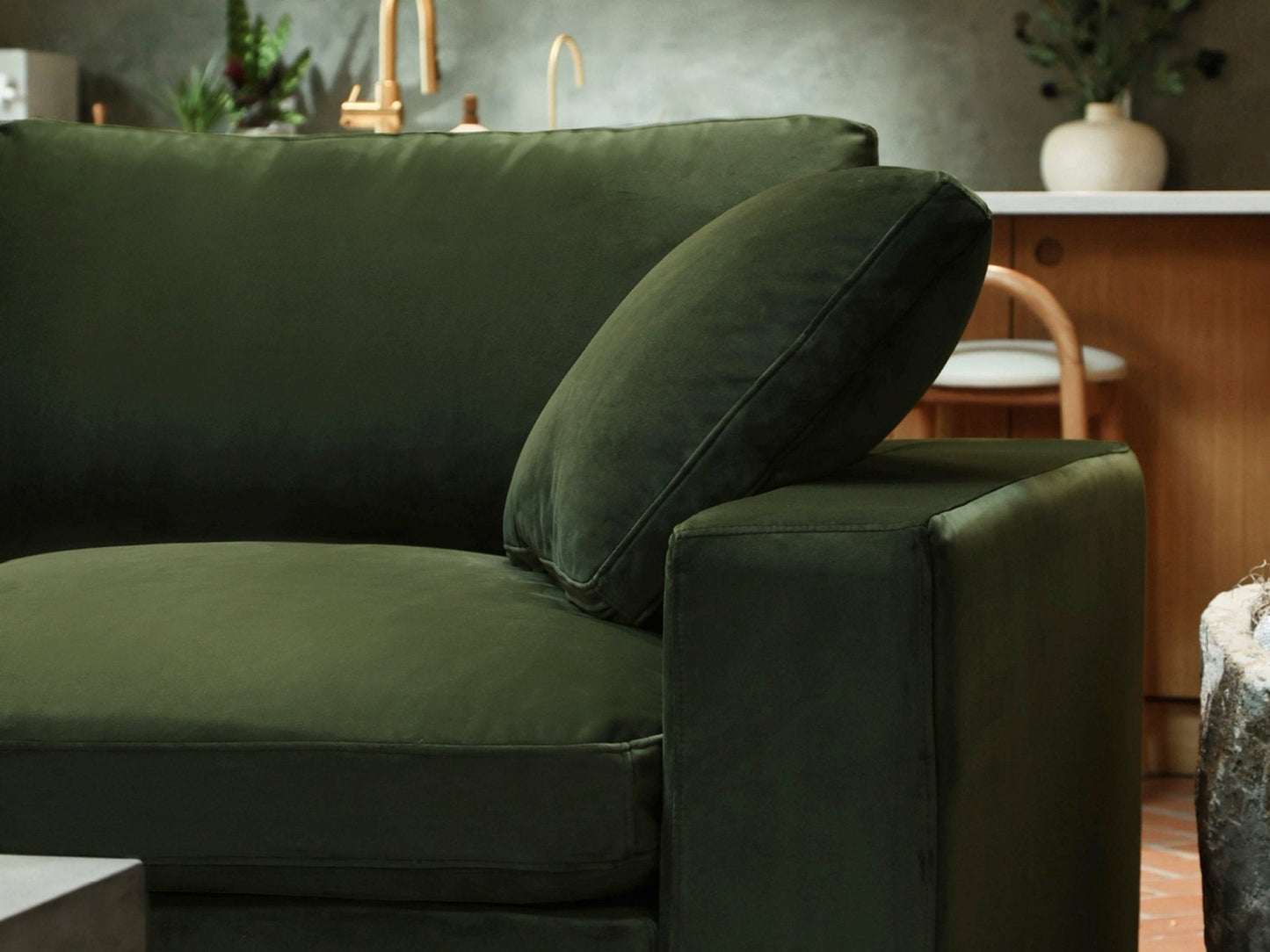 4-Seat Modular Chaise Sectional