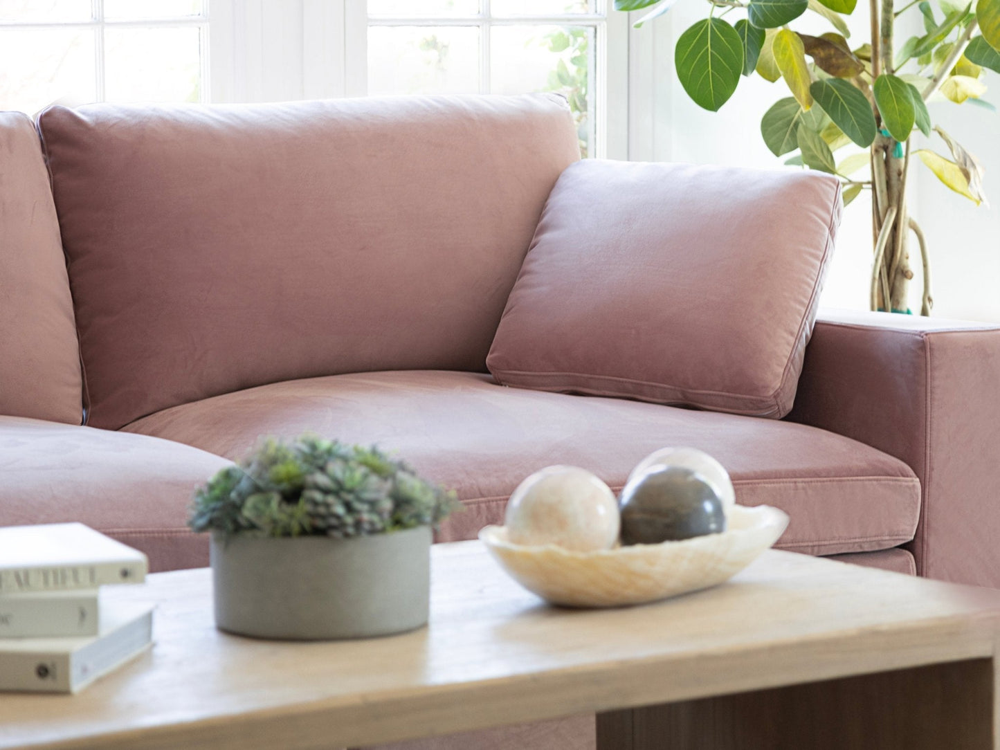 4-Seat Modular Chaise Sectional