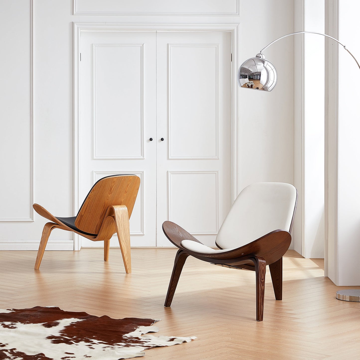 Mermaid Wegner Black Shell Chair-White