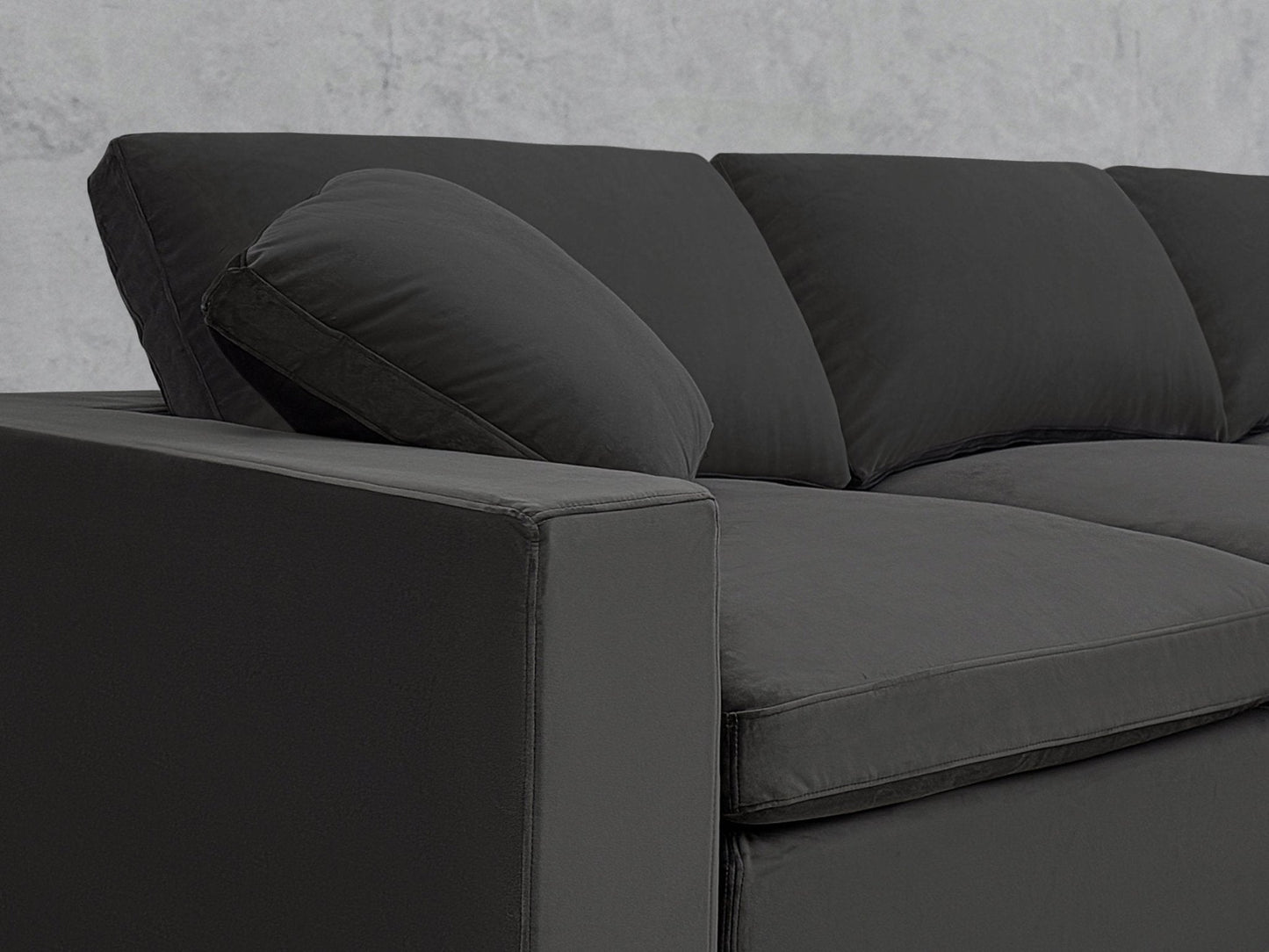 4-Seat Modular Chaise Sectional