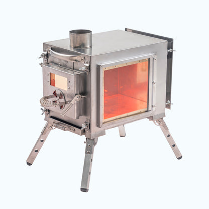 Small Wood Stove With Fire-Resistant Glass "Caminus S"